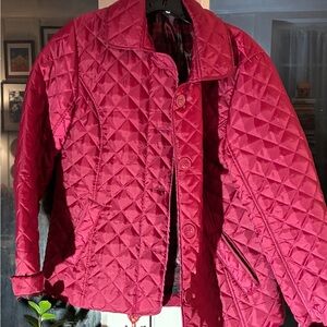 Elegant Quilted Puffer Jacket - Crimson